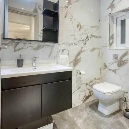 Appartement Gzr038-gorgeous Three-bedroom Penthouse Triplex & Hot Tub Gzira